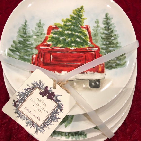 Maxcera Holiday CHRISTMAS 6” Appetizer Plates 4 - Picture 2 of 5